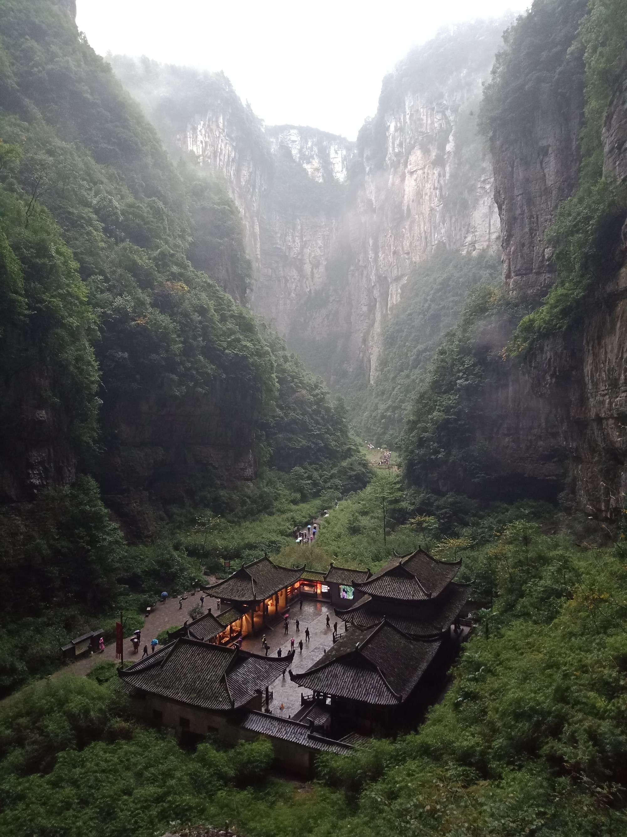 Cortile tradizionale nel Wulong Karst, Cina